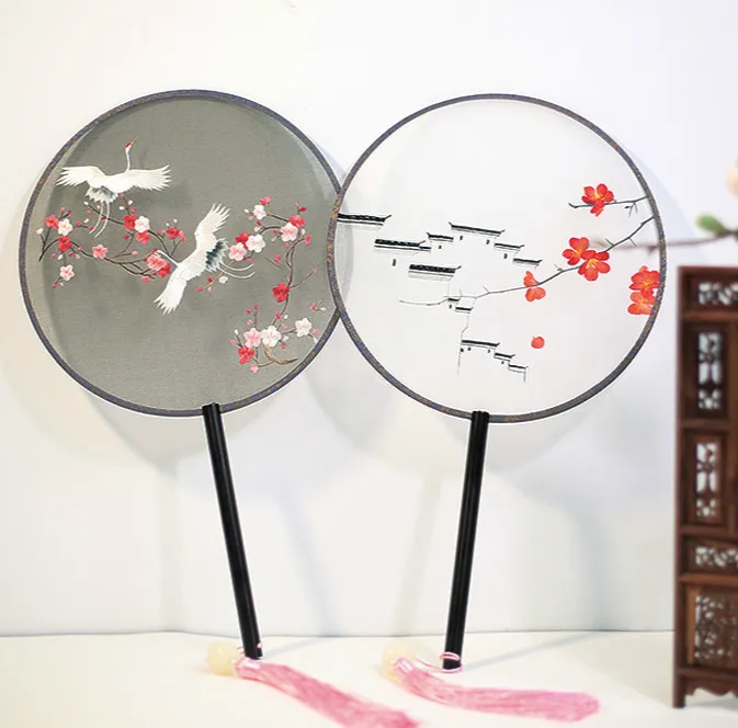 

In National Customs Sensu Real Silk Grain In Ear Circular Fan Circle Fan Gift Suzhou Embroidery Two-sided Manual