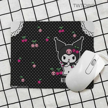 

New Designs Kuromi Gaming Rubber Mouse Pad Simple Design Speed Gaming Mouse Pads 26x21cm Desk Mat
