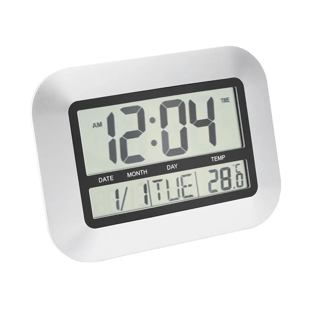 High Accuracy Self Setting Digital Home Office Decor Wall Clock With