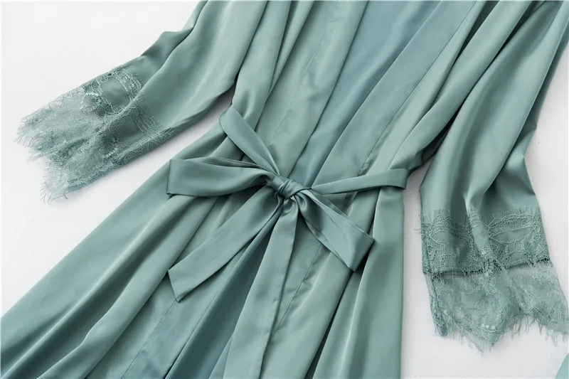 13080636558_1061836450