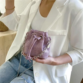 

Trendy chain handbag female crocodile pattern mini bucket bag female 2020 new texture single shoulder fashion wild messenger bag