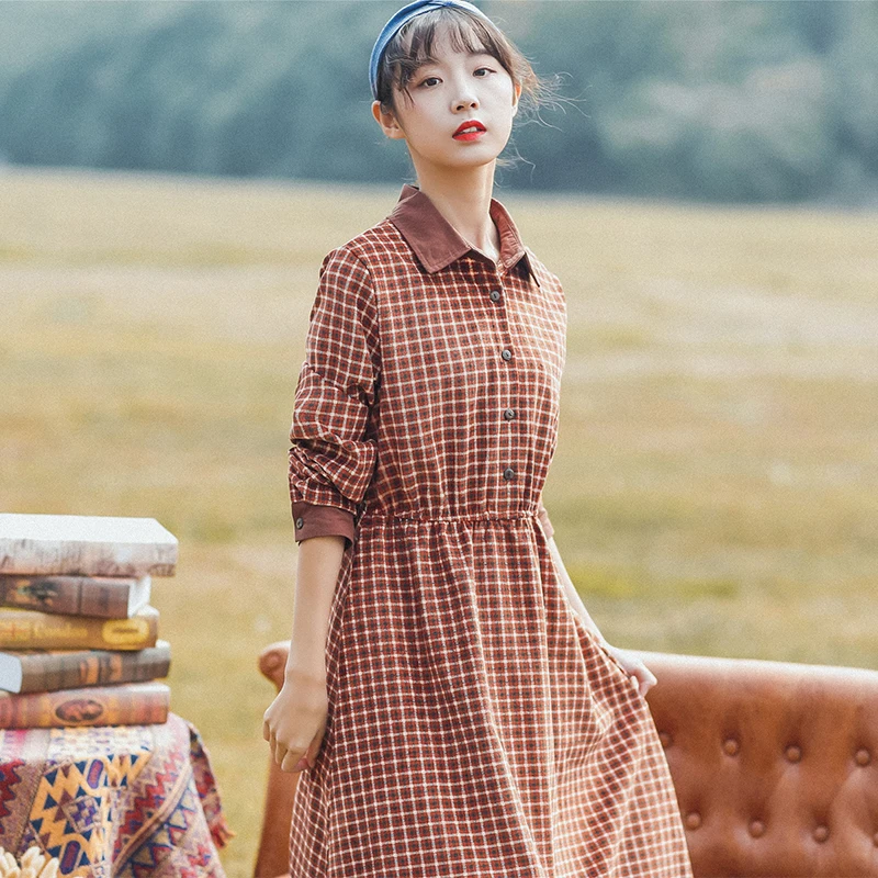 

Women corduroy dress 2019 autumn winter female fashion vintage plaid elegant a-line dress long sleeve casual corduroy dress