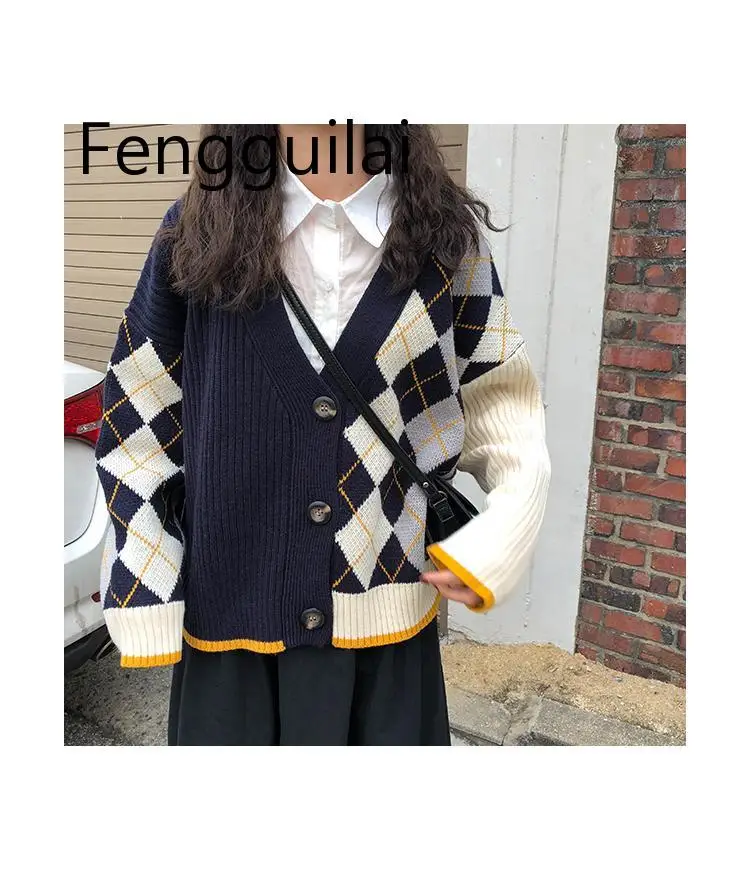 FENGGUILAI INS Hot Women Knitted Cardigans Stylish 3 Colors Spring Winter Autumn V Neck Color Patchwork Plaid Sweater FENGGUILAI INS Hot Women Knitted Cardigans Stylish 3 Colors Spring Winter Autumn V Neck Color Patchwork Plaid Sweater