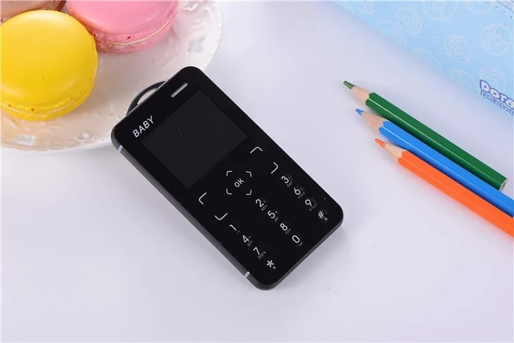 T5 мини мобильный телефон 1," ультра тонкий карман для карт студенческий MP3 низкий уровень радиации Кнопка Поддержка TF карта маленький тонкий размер сотовый телефон - Цвет: Черный