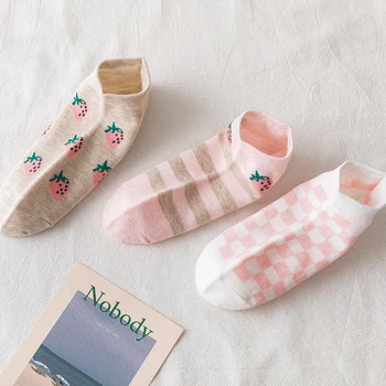 

Lovely Strawberry Pink Girls Ankle Socks Korean Cotton Blue Plaid Striped Women Happy Cute Socks Cozy High Quality Female Sox