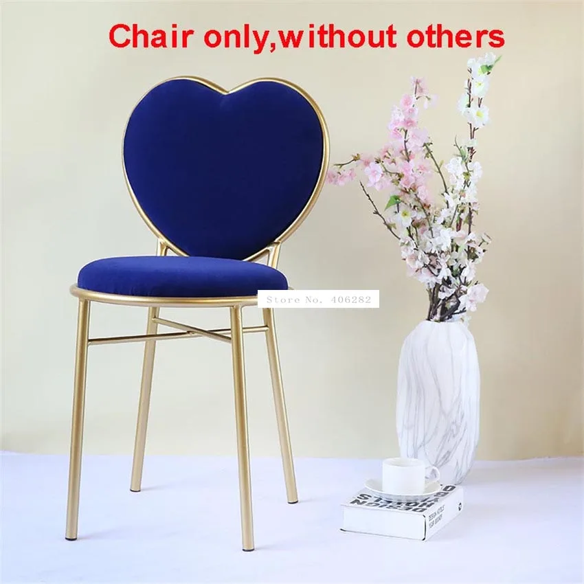 Love Heart Shape Backrest Flannelette Soft Seat Metal Iron Art Leisure Chair Modern Fashion Nordic Minimalist Coffee Cafe Chair