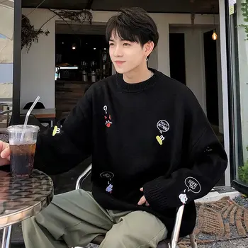 

Autumn and winter cartoon fun loose embroidery sweater male couple wild loose sweater coat trend