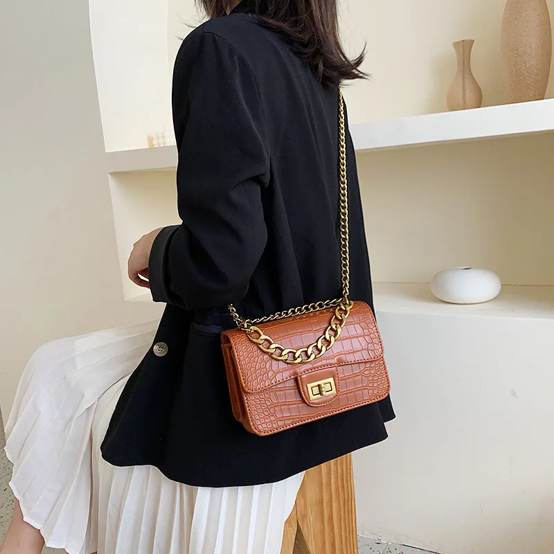 

2019 New Style Autumn And Winter New Style Stereo Stereotypes Crocodile Pattern Square Sling Bag Lock Shoulder WOMEN'S Bag
