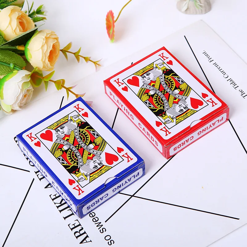 

Entertainment Casual Club Anti-Counterfeiting Board Game Customizable Playing Cards Old K Four Corners Code Wide Card 62*87 Size