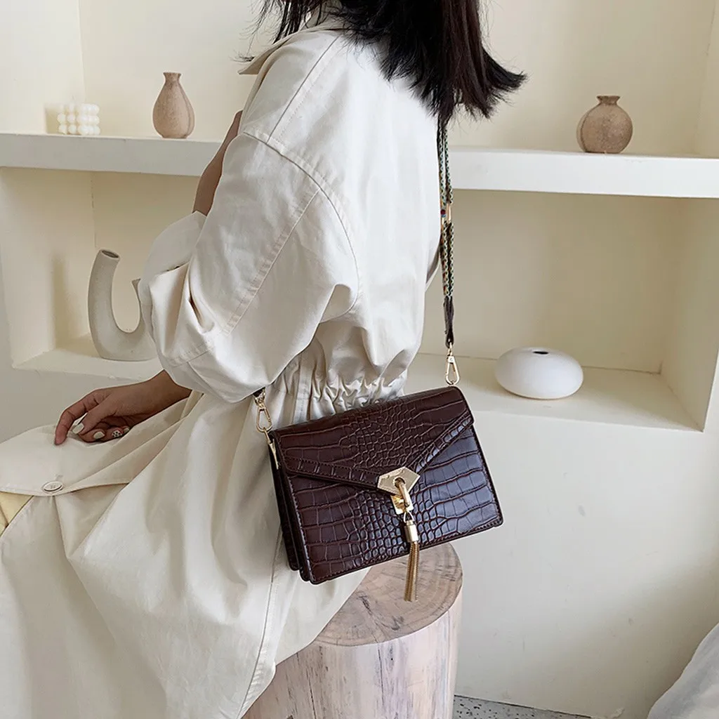 

2020 New Women Shoulder Bag Casual Solid Flap Leather Wild Tassel Shoulder Bags Messenger Bag Vintage Crocodile Pattern Handbags