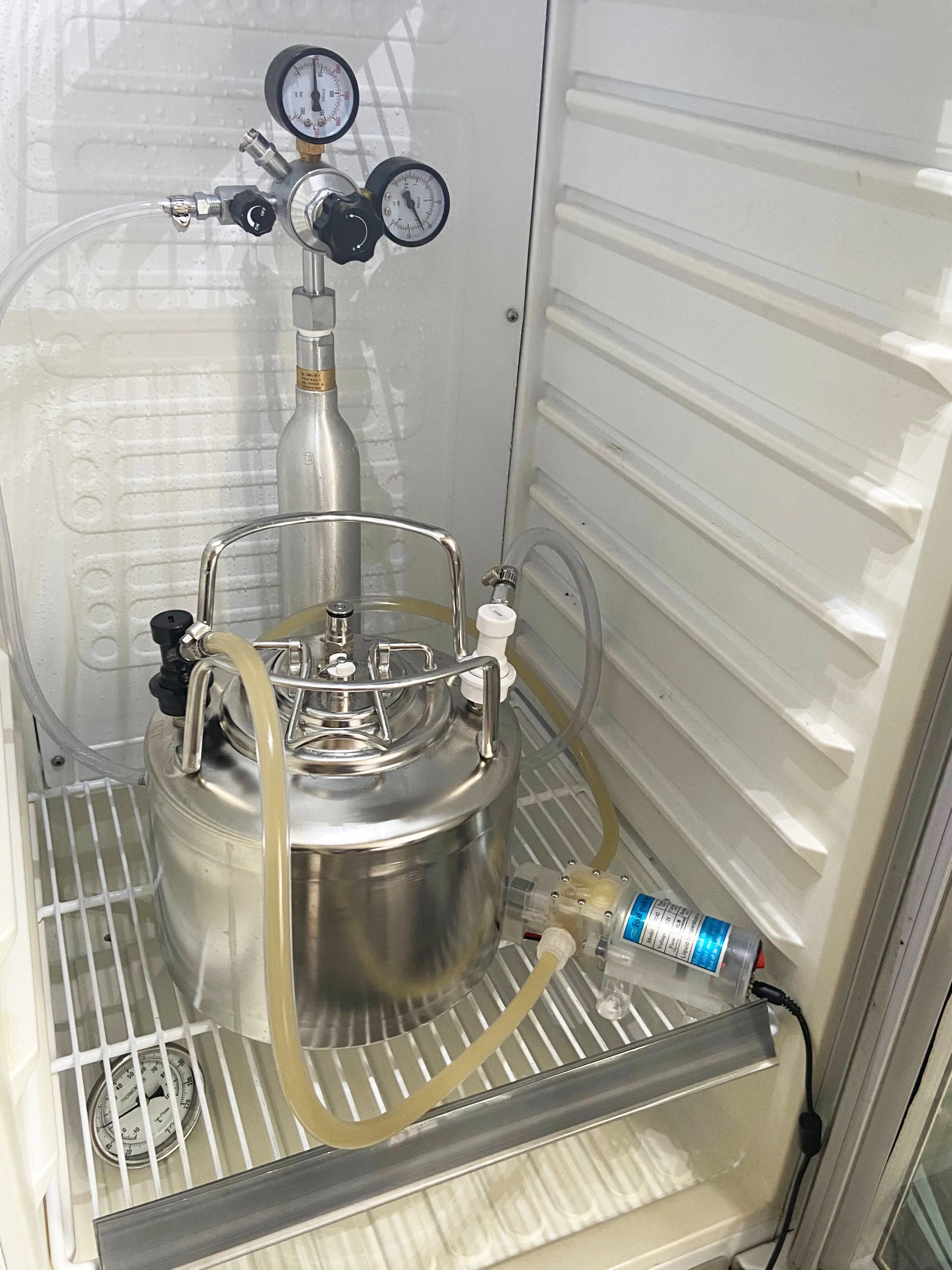 Beer Fermentation Equipment Beer Carbonator Circulating Pump In-line Oxygenation Homebrew Gas Fermentation Pump Secondary Fermentation Speed Up Carbonated