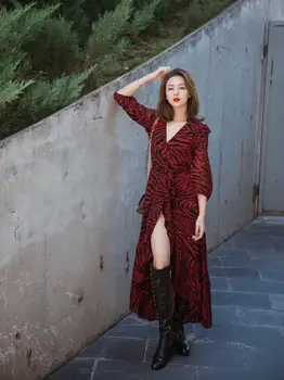 

Women Dresses 2020 Spring and Summer New Asymmetric Zebra Print V-neck Wrap Dress