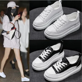 

Thick bottom female Korean version of the wild street shooting breathable increase sports sponge cake small white shoes tide