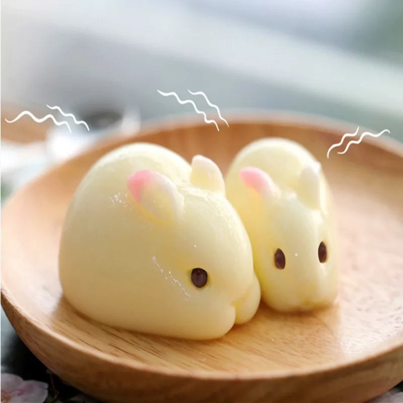 18215323576_1345745689