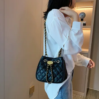 

Bag 2019 fashion versatile new Korean version ling grid chain bag embroidery line inclined cross bag single shoulder port style
