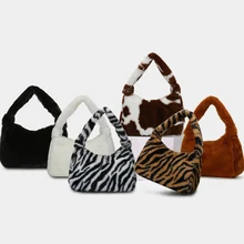 

Designer Zebra Cow Pattern Plush Women Shoulder Bag Fashion Animal Printed Handbag and Purse Brands Winter Armpit Bags for Women
