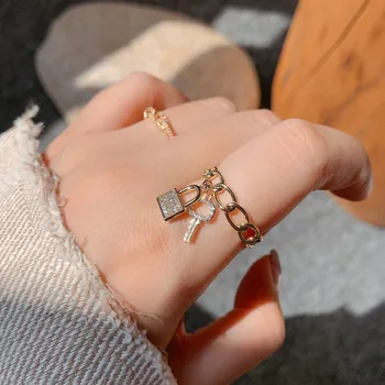 

South Korea Dongdaemun Women's Elegant Micro Zircon Key Lock Ring Forefinger Rings Net Red Simple Chain Rings Ring