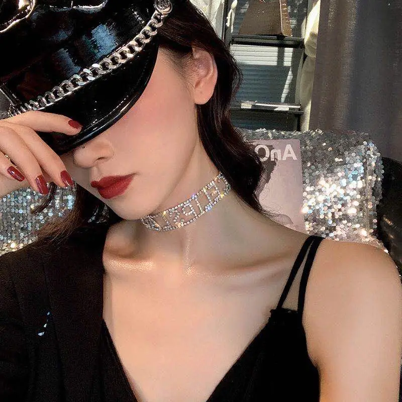 

Fashion hot Rhinestone Necklace exquisite Korean Necklace sweet romantic jewelry Valentine's Day gift for her