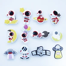 Chaussures de Crocodile en PVC, accessoires de chaussures d'astronaute, décoration, avec boucle 