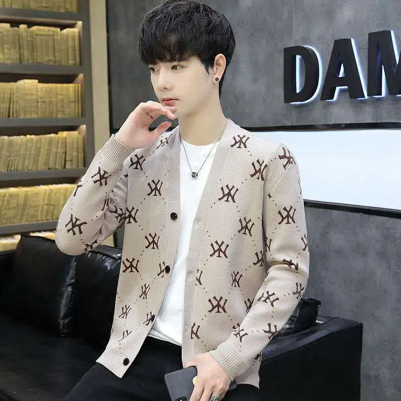 

New style net red sweater coat men's fashion brand Korean version fashionable and handsome sweater men's cardigan sweater