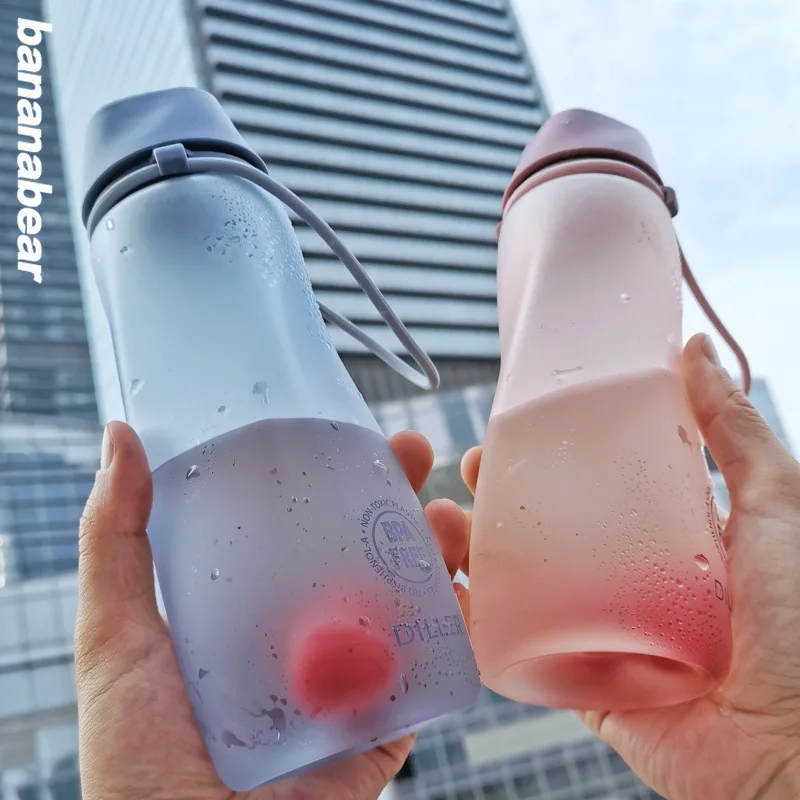 Instagram Корейская версия бутылки для воды мужская Матовая чашка пластиковая женская портативная спортивная чашка бутылка для воды для студентов спортзал офис
