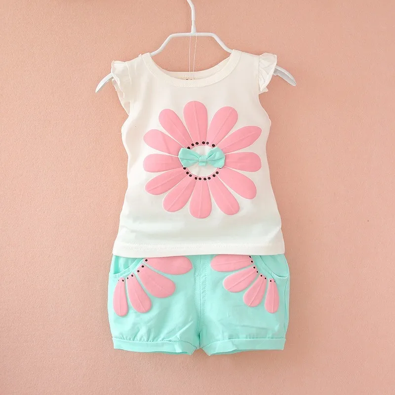 -fashion-toddler-Korean-baby-girls-summer-clothing-sets-bow-sunflower-girls-summer-clothes-set-kids