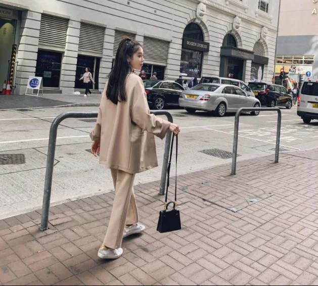 Комплект женский 2019 Модный Новый женский костюм Корейская версия большого размера свободный костюм куртка девять очков широкие брюки из