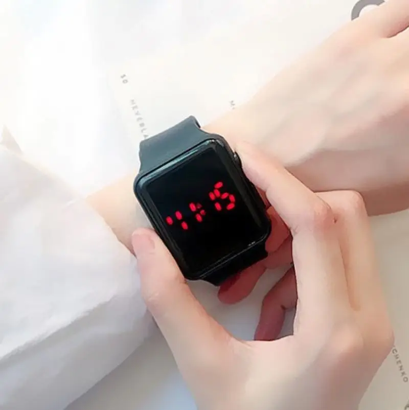Reloj LED con pantalla táctil para hombre y mujer, cronógrafo electrónico,  creativo, luminoso, cuadrado, blanco y negro, para estudiantes|Relojes de  niños| - AliExpress