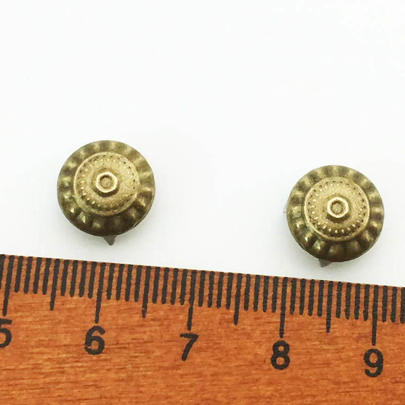 100/200PCS Round Metal Bronze Four Fastener Brads Spikes Scrapbooking Embellishment Crafts Pushpin Studs Decoration 11mm WD0274 metal brads