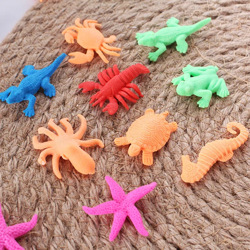 Large Growing In Water Swell Sea Creature Kinds of Expansion Toy Magic GifHICA 