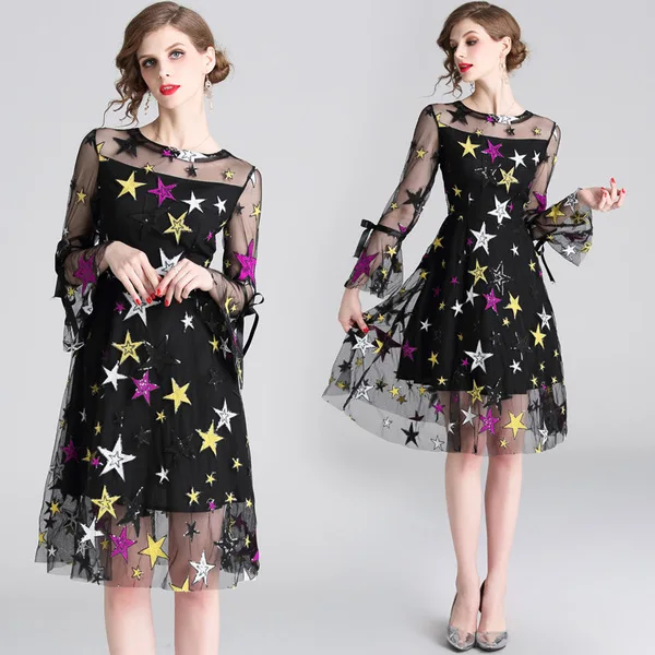 

Ozhouzhan 2019 Spring New Style WOMEN'S Dress Crew Neck Gauze Embroidered Bell Sleeve Star Embroidered Formal Dress