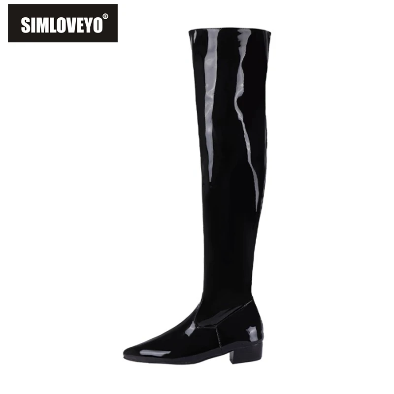 

SIMLOVEYO Женские Высокие лакированные кожаные боковые молнии плоский каблук модные большие конфетные цвета женские вечерние длинные сапоги Размер 30-48 F1405