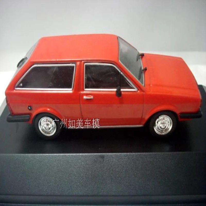 Высокая имитация бутик статическая модель 1:43 Volkswagen Parati-1983 коллекция дисплей Модель сплав литье под давлением винтажный автомобиль игрушечный автомобиль