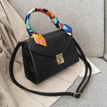 

Retro Snake Print Chain Crossbody Bags For Women Luxury Handbag Printed Small Pu Leather Shoulder Bag Female Snake Messenger Bag