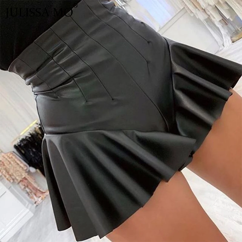 Julissa mo 2019 женские шорты с оборками из искусственной кожи зимние сексуальные свободные широкие шорты с высокой талией черные плиссированные