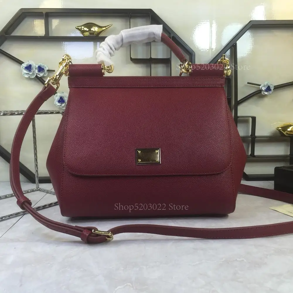 

High quality Genuine leather handbags Women Golden chain Bag Luxury designer woman handbag fashion 100% cowhide shoulder bag