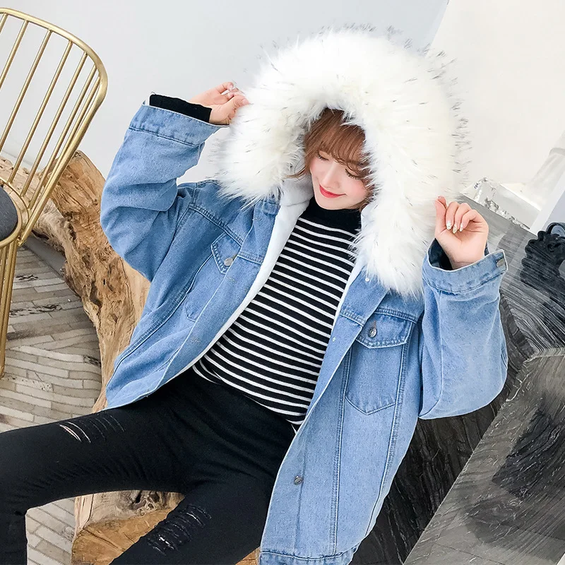 

Women's Denim Jacket With Fur Winter Hooded Coat Female Faux Fur Collar 2019 Padded Warm Jackets Women
