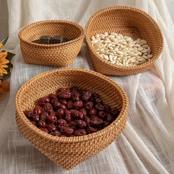 

Handwoven Round Rattan Fruit Basket Wicker Food Tray Weaving Storage Holder Bowl 11UA