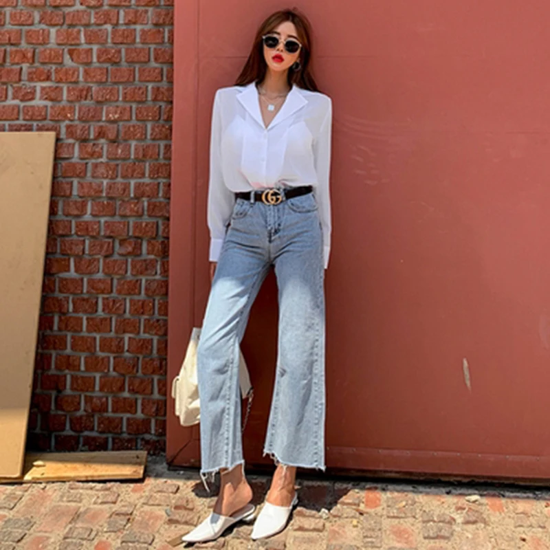 

Streetwear Denim Blue Button Fly Loose Wide Leg Denim Jeans Women High Waist Tassel Vintage Female Jeans Pants 2020