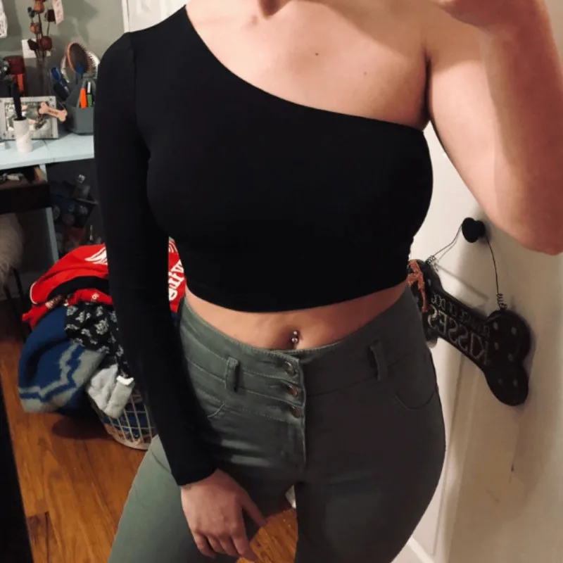 10614936850_1228473076_conew1