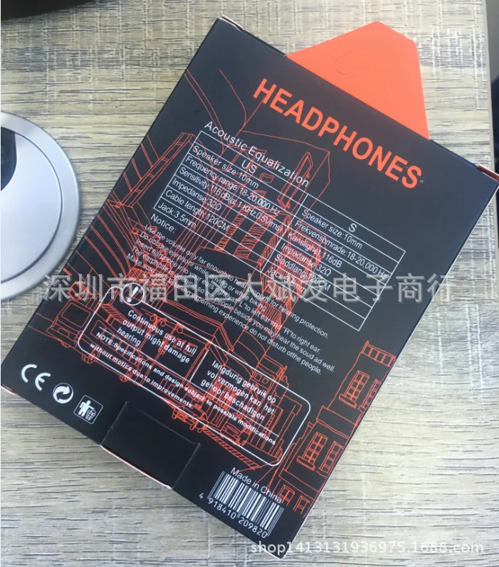 Wired In-ear Earphones Wholesale Universal MP3/MP4 Mobile Phone Computer Sports Ear Hook Wiring Earplug Hot Selling