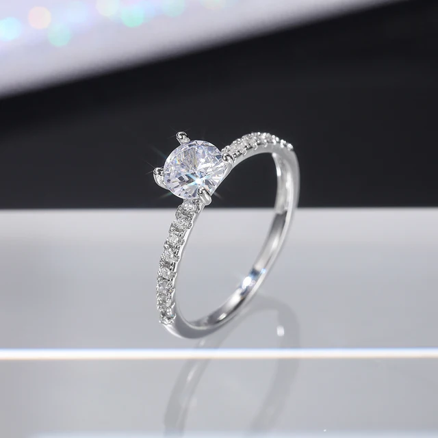 Huitan Classic 4 Claws Design Round Zirconia Women Wedding Engagement Rings 3 Colors Available Low-key Bridal Jewelry Hot Sale 4
