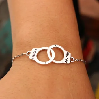 

Couple Unique Punk Fashion Handcuffs Necklace Bracelet Popular Creative Handcuffs Bracelet For Lovers Jewelry Chain Gifts 2020