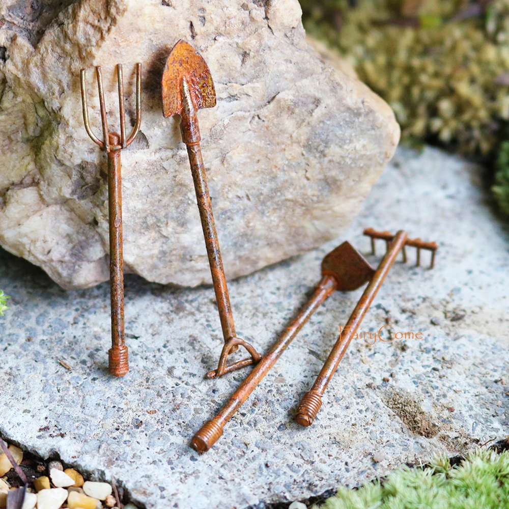 Maileg miniatuur mand - De Kikkerkoning Maileg miniatuur mand - De Kikkerkoning