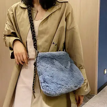 

Elegant Female Square bag 2019 Winter New High Quality Soft Plush Women's Designer Handbag Travel Shoulder Messenger Bag