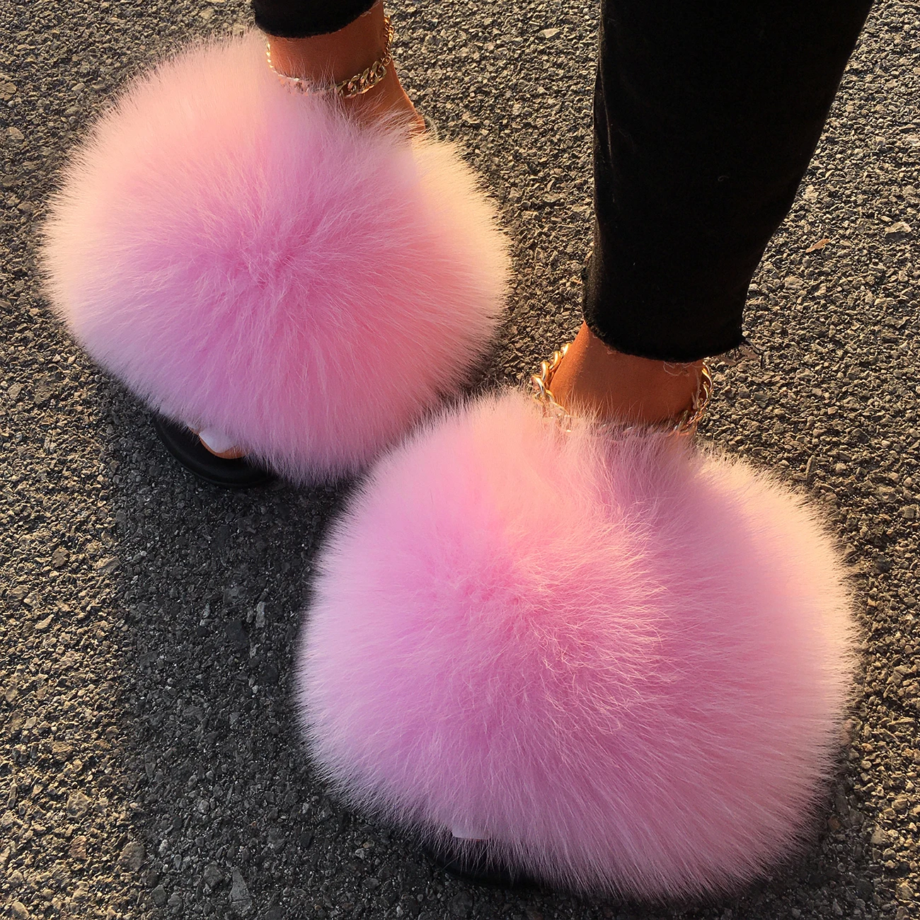 

Extra Large Fur Slippers Real Fox Raccoon Fur Slides Flat Flip Flops Beach Designer Sandals Cozy Plush Hair Furry Shoes Woman