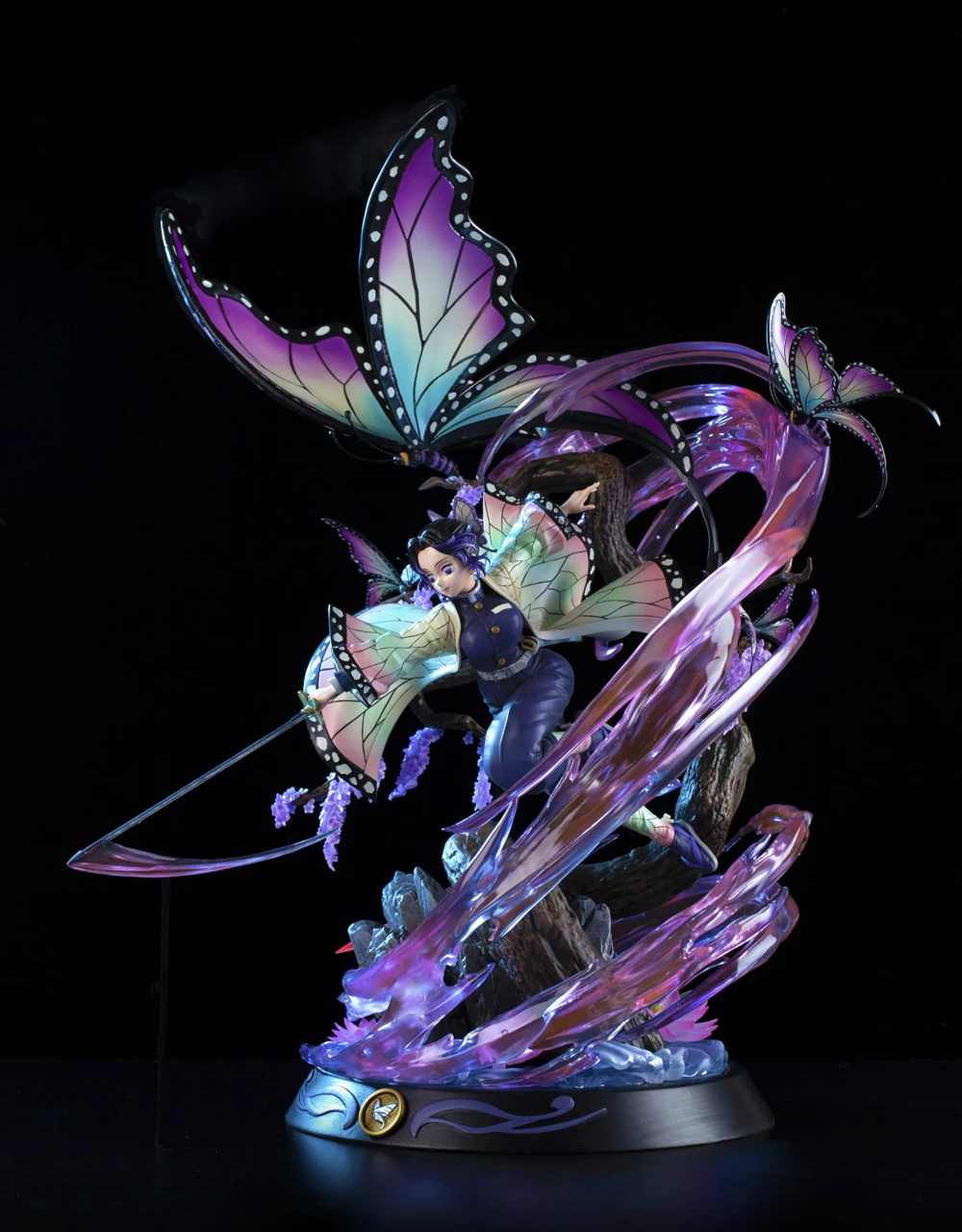 【古罗】魔方鬼灭之刃鬼杀队虫柱蝴蝶忍GK限量手办雕像 (1)