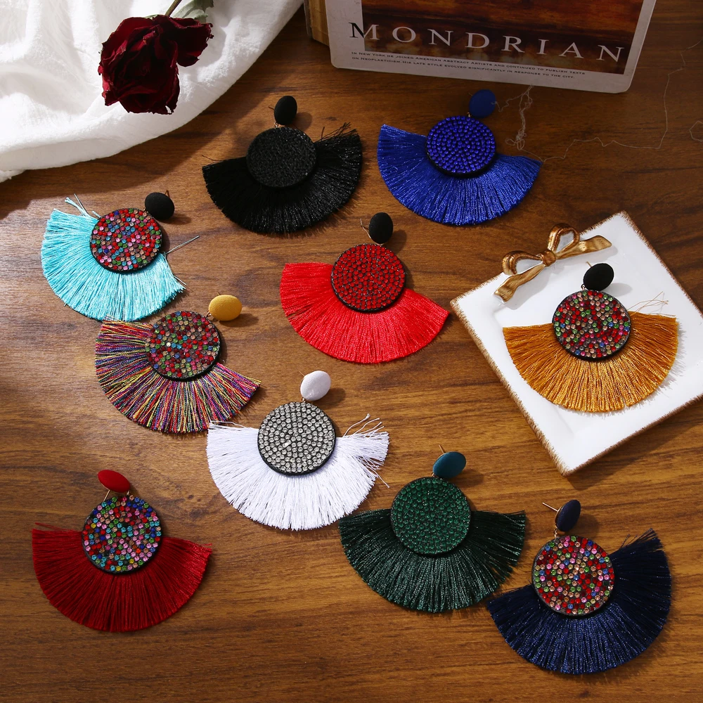 

Fashion Bohemian Tassel Vintage Statement Drop Earrings for Women Black Red Yellow Big Dangle Fringe Earrings 2019 Jewelry