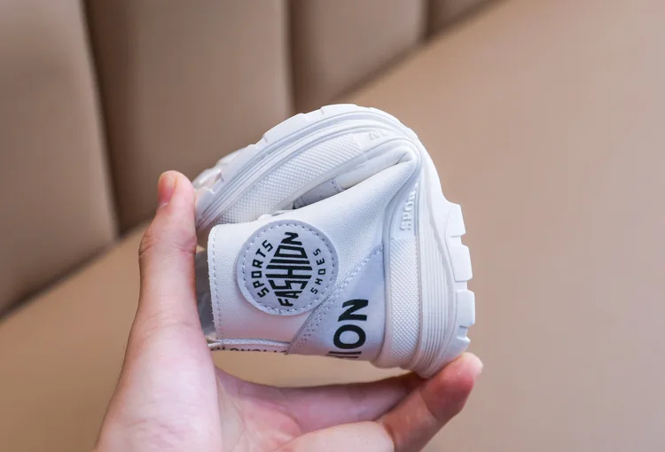 20781652378_1016882337