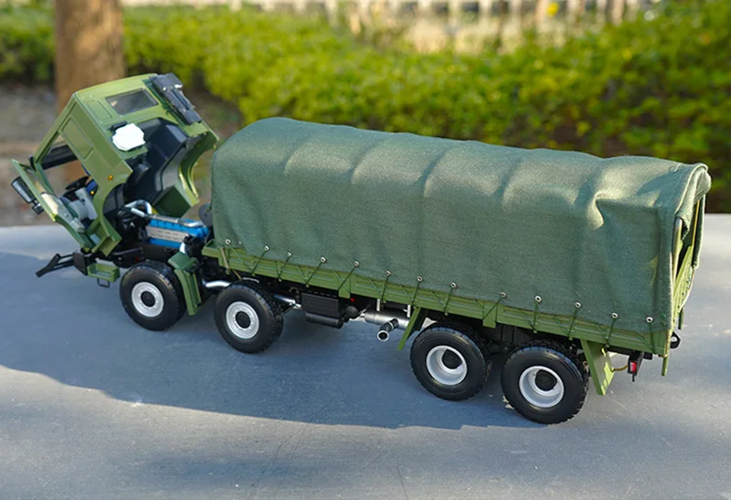 Sinotruk HOWO 1:24 Масштаб 8*8 сплав литье внедорожник военная техника Игрушечная модель грузовика сувенир детский подарок дисплей